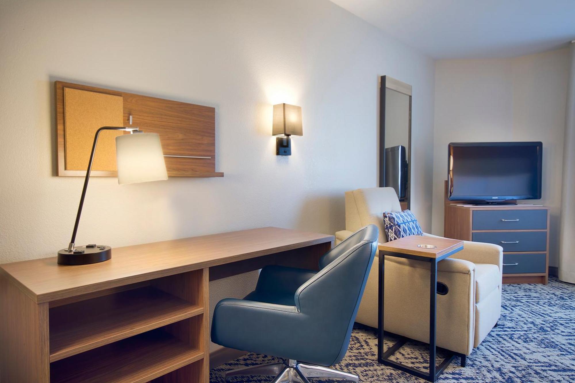 Candlewood Buffalo By Ihg Amherst