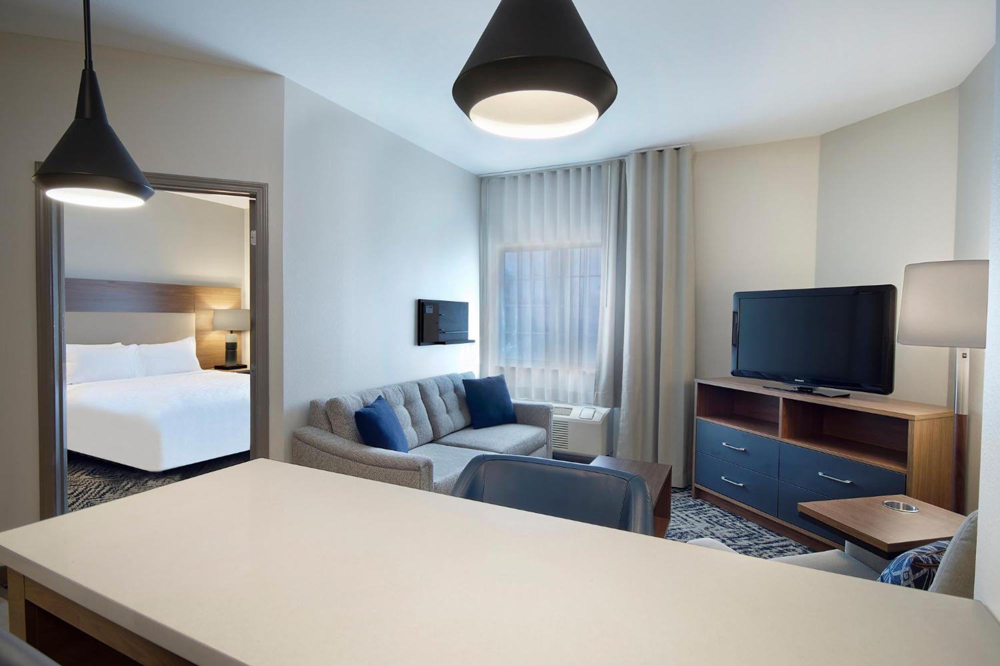 Candlewood Buffalo By Ihg Hotel Amherst